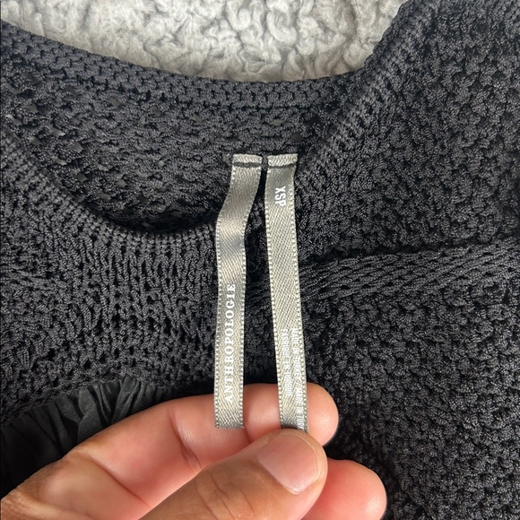 Anthropologie Bubble Crochet Crop Relaxed Black Tank Top Women’s Size XSP - Picture 12 of 16